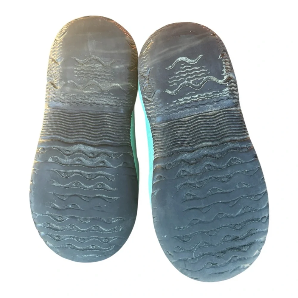 Bogs fun teal